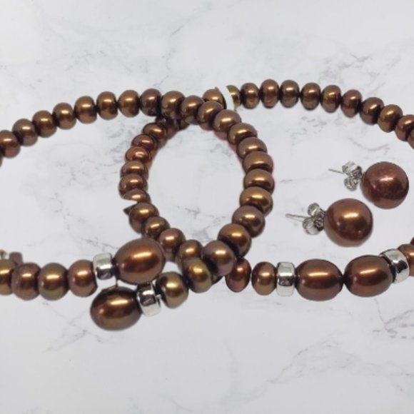 Cultured Mahogany Dyed Pearls 4 Piece Set Necklace/2 Bracelets/Earrings - Picture 7 of 8